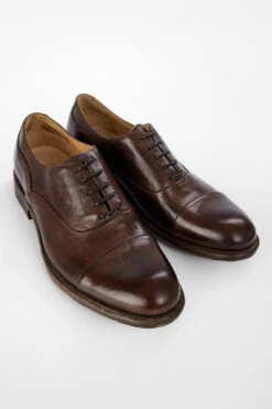 KNIGHTON Noble-brown Oxford Shoes. -Untamedstreet Shop KNIGHTON men shoes oxford dark brown luxury buffalo leather distressed made in italy7780