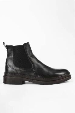 LAMBETH Jet-black Welted Chelsea Boots.