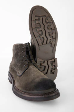 LENNOX Dark-moss Suede Ankle Boots. 24 LENNOX Dark-moss Suede Ankle Boots. -Untamedstreet Shop LENNOX men ankle boots lace up green brown luxury suede leather distressed made in italyMID TILTED 0096