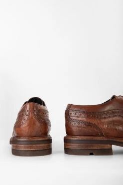 LENNOX Cognac Brogue Oxford Shoes. 23 LENNOX Cognac Brogue Oxford Shoes. -Untamedstreet Shop LENNOX men brogue oxford shoes cognac brown luxury calf leather made in italyBACK 0353