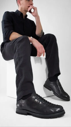 HARVEY Rugged-black Tip-laced Shoes. -Untamedstreet Shop LF SS25 01681 ST