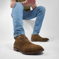 HAVEN Barley-brown Suede Chukka Boots. 33 HAVEN Barley-brown Suede Chukka Boots. -Untamedstreet Shop LF SS25 02316 SQ