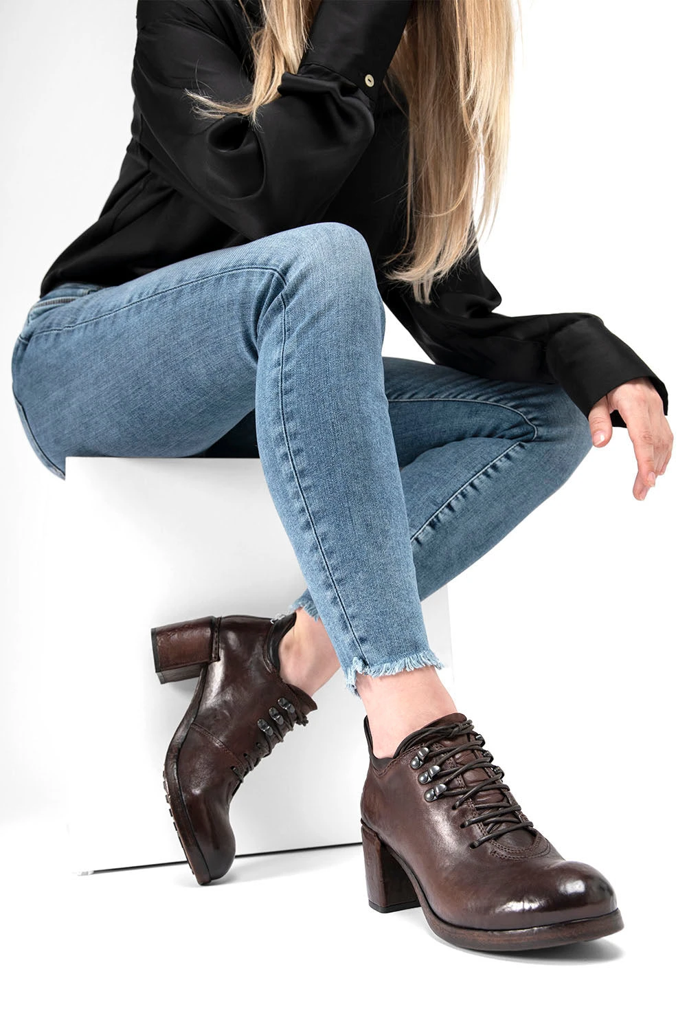 MADISON Chocolate-brown Lace Up Hiking Shoes. 3 MADISON Chocolate-brown Lace Up Hiking Shoes. - Image 3