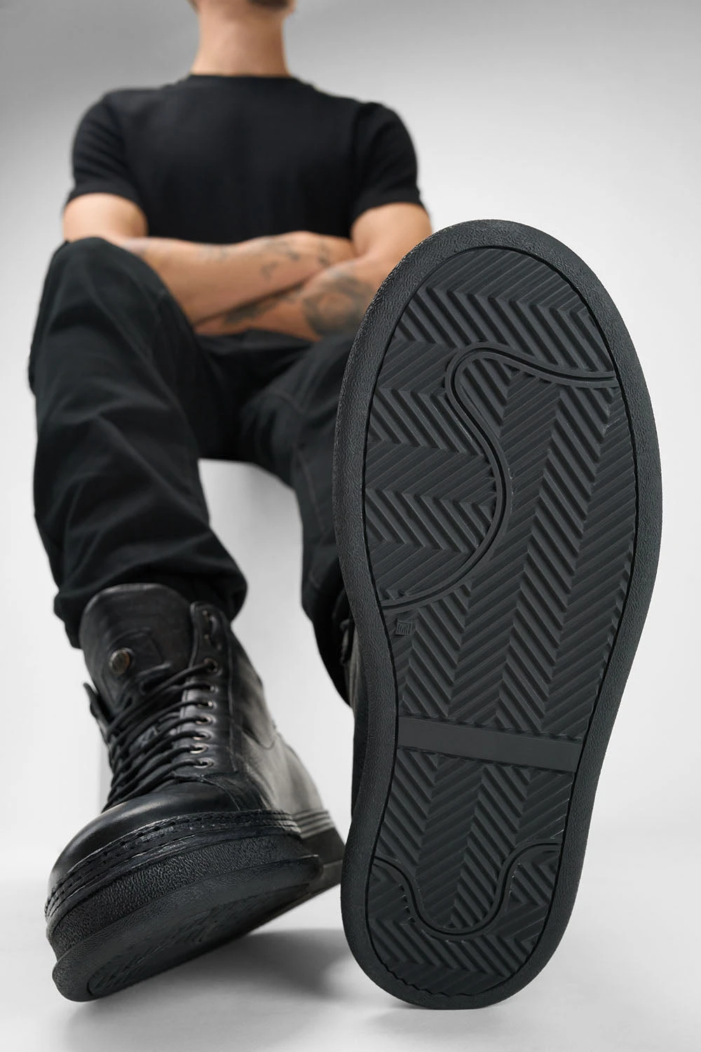 COLE Rugged-black Welted Distressed High Sneakers. 10 COLE Rugged-black Welted Distressed High Sneakers. - Image 10