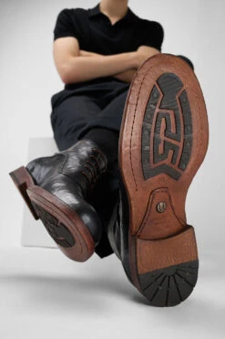 EYTON Imperial-black Chukka Boots. 16 EYTON Imperial-black Chukka Boots. -Untamedstreet Shop Men wearing EYTON imperial black chukka leather boots 244509