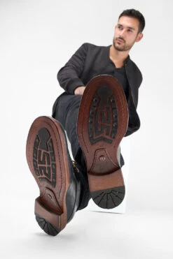 EYTON Imperial-black Derby Shoes. 17 EYTON Imperial-black Derby Shoes. -Untamedstreet Shop Men wearing EYTON imperial black derby leather shoes 241746