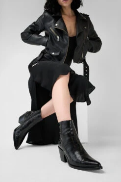 AUSTIN Onyx-black Texan Boots. -Untamedstreet Shop Model wearing AUSTIN onyx black texan eel skin boots 242081