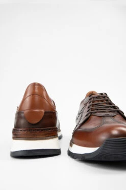 OWEN Cocoa-brown Triple Stitched Wingtip Patina Runners. -Untamedstreet Shop OWEN men runners wingtip cocoa brown luxury calf leather madeinitaly Capture0262
