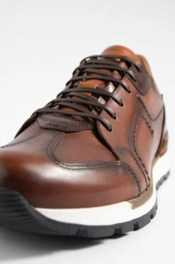 OWEN Cocoa-brown Triple Stitched Wingtip Patina Runners. -Untamedstreet Shop OWEN men runners wingtip cocoa brown luxury calf leather madeinitaly MACROSSNK 0044 2