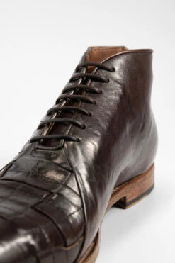 PARKER Dark-cocoa Woven Leather Chukka Boots. 16 PARKER Dark-cocoa Woven Leather Chukka Boots. -Untamedstreet Shop PARKER men ankle boots brown luxury leather weaved distressed made in italyCapture0050 4