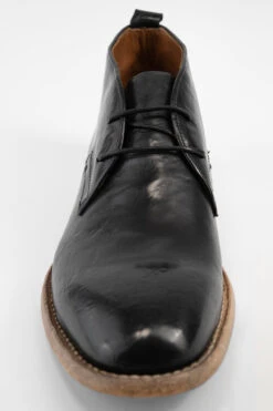 PARKER Royal-black Chukka Boots. -Untamedstreet Shop PARKER men chukka boots black luxury leather distressed made in italyCapture0110 3