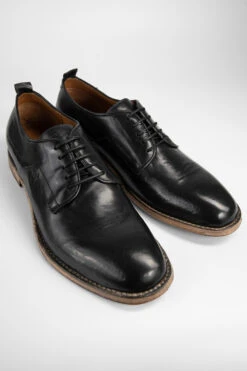 PARKER Royal-black Derby Shoes. -Untamedstreet Shop PARKER men derby shoes black luxury leather distressed made in italyFRONT 0134 2