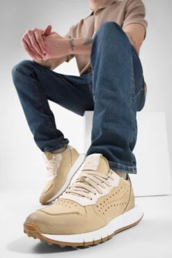 PEARCE Desert-brown Nubuck Runners. 22 PEARCE Desert-brown Nubuck Runners. -Untamedstreet Shop PEARCE desert brown nubuck runners LF SS25 01321