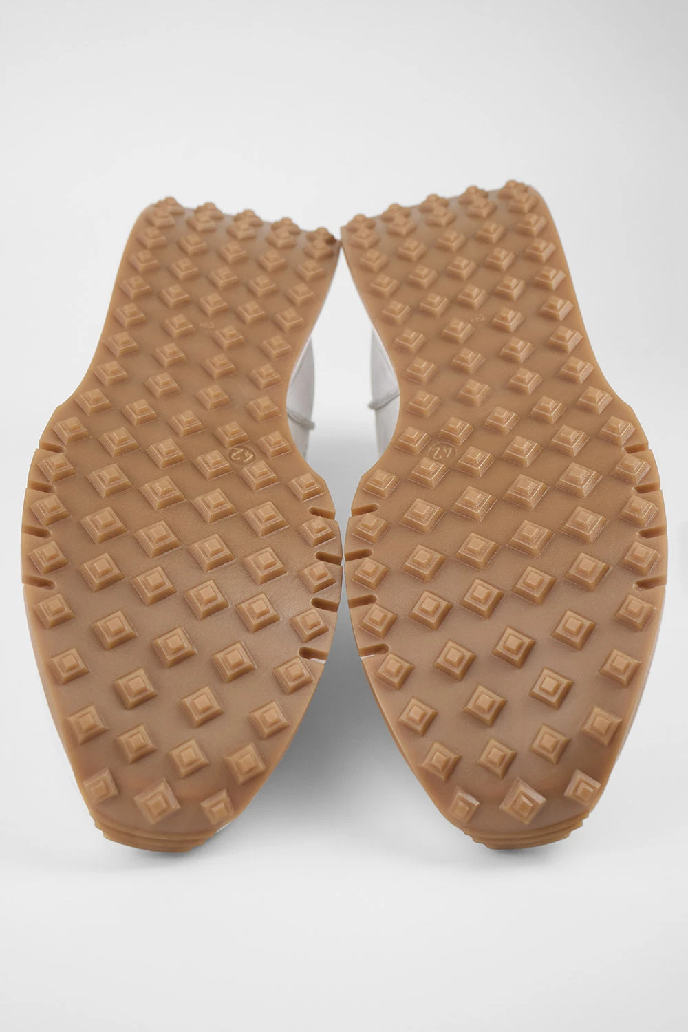 PEARCE Desert-brown Nubuck Runners. 15 PEARCE Desert-brown Nubuck Runners. - Image 15