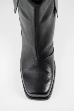 QUINN Urban-black Zipped Ankle Boots. -Untamedstreet Shop QUINN urban black zipped ankle leather boots MACROS 07540