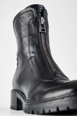 RADNOR Urban-black Front-zip Bikers. -Untamedstreet Shop RADNOR women boots biker front zip black luxury calf leather distressed made in italy8707