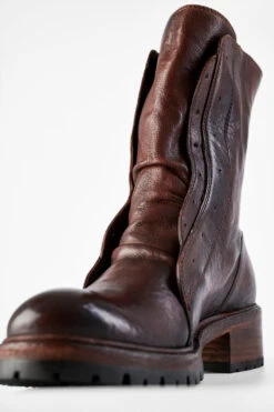 RADNOR Terra-brown Laceless Bikers. -Untamedstreet Shop RADNOR women boots biker laceless brown luxury calf leather distressed made in italy8691