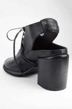 SHELLEY Jet-black Slingback Mid-heel Sandals. 22 SHELLEY Jet-black Slingback Mid-heel Sandals. -Untamedstreet Shop SHELLEYblackmid heelsandalMACRO W 00006