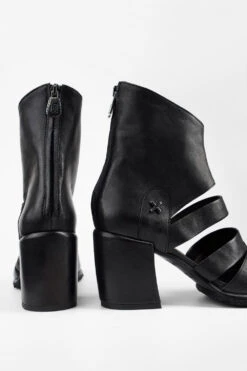 SHELLEY Jet-black Mid-heel Tall Sandals. -Untamedstreet Shop SHELLEYblackmid heeltallsandalBACK 08485