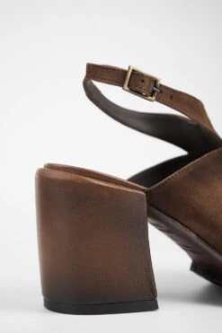 SHELLEY Coco-brown Suede Mid-heel Sandals. 27 SHELLEY Coco-brown Suede Mid-heel Sandals. -Untamedstreet Shop SHELLEYsuedebrownmid heelsandalMACRO W 00047