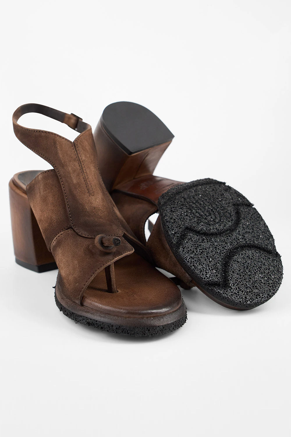 SHELLEY Coco-brown Suede Mid-heel Sandals. 4 SHELLEY Coco-brown Suede Mid-heel Sandals. - Image 4