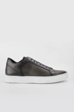SOHO Aluminium-grey Patina Sneakers.