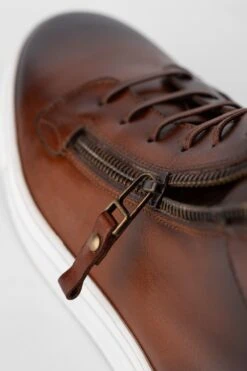 SOHO Cocoa-brown Patina High Sneakers. -Untamedstreet Shop SOHO men HT Sneakers Cocoa Brown 05 d0f0c751 24ae 4fd1 81a3 84957987d324