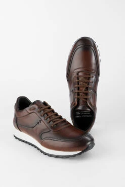 SOHO Cocoa-brown Patina Runners. -Untamedstreet Shop SOHO men Runners Sneakers Cocoa Brown 06 693cce25 3f10 4c25 ac61 2a27205feb67