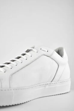 SOHO White-whisper Sneakers. -Untamedstreet Shop SOHO men sneakers trainers low white luxury calf leather minimalist made in italy9155