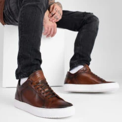 SOHO Cocoa-brown Patina Sneakers. -Untamedstreet Shop UntamedStreetModelDay103784 1