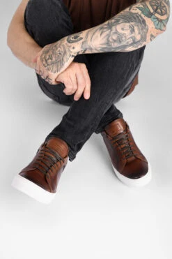 SOHO Cocoa-brown Patina Sneakers. -Untamedstreet Shop UntamedStreetModelDay103803
