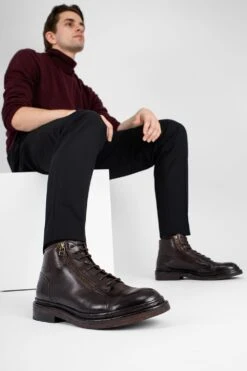 YORK Rich-cocoa Welted Chukka Boots. -Untamedstreet Shop UntamedStreetModelDay103956