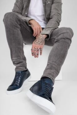 SOHO Meteorite-blue Patina Sneakers. -Untamedstreet Shop UntamedStreetModelDay104198 6697e8fe f3b6 4f07 8907 ba1bb90eb938