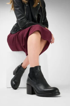BERKELEY Charcoal-black Mid Heel Low Boots. 22 BERKELEY Charcoal-black Mid Heel Low Boots. -Untamedstreet Shop Women wearing BERKELEY charcoal black short heel leather boots 244743