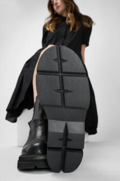 CROFT Urban-black Lightweight Chelsea Boots. -Untamedstreet Shop Women wearing CROFT urban black lightweight chelsea leather boots 243775