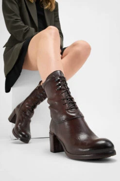 MADISON Chocolate-brown High Commando Boots. 19 MADISON Chocolate-brown High Commando Boots. -Untamedstreet Shop WomenwearingMADISONchocolate brownhighlaceupleatherboots243895