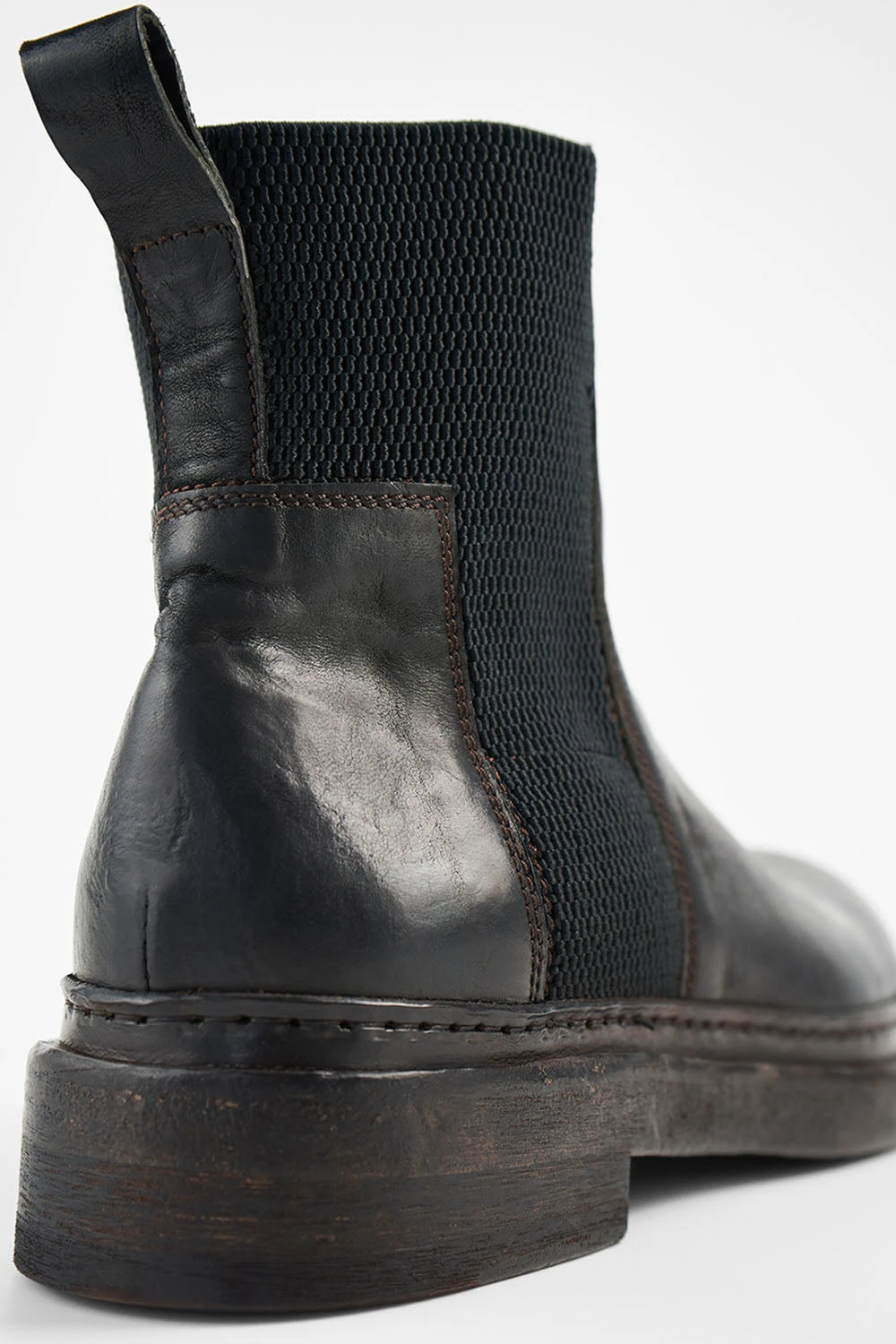YALE Matte-black Welted Chelsea Boots. 7 YALE Matte-black Welted Chelsea Boots. - Image 7