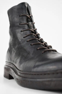 YALE Matte-black Welted Oxford Lace Up Boots. 15 YALE Matte-black Welted Oxford Lace Up Boots. -Untamedstreet Shop YALE men boots oxford black brown luxury horse leather made in italyMACROS01777