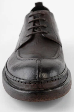 YORK Dark-cocoa Welted Apron Derby Shoes. -Untamedstreet Shop YORK men oxford shoes plum brown luxury calf leather distressed made in italyCapture0098 2