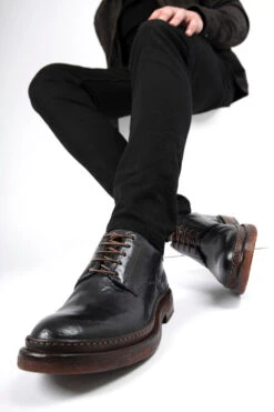 YORK Imperial-black Welted Derby Shoes. -Untamedstreet Shop YORK men shoes derby black luxury calf leather distressed made in italy11242