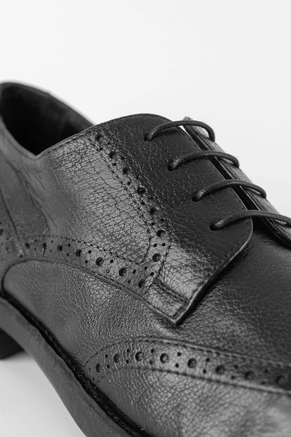 SLOANE Black-ash Brogue Derby Shoes. 5 SLOANE Black-ash Brogue Derby Shoes. - Image 5
