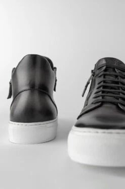 SOHO Aluminium-grey Patina High Sneakers. -Untamedstreet Shop women aluminiumgreyhigh topsneaker 3 58de41d0 522a 4293 8809 252ba5e8b612