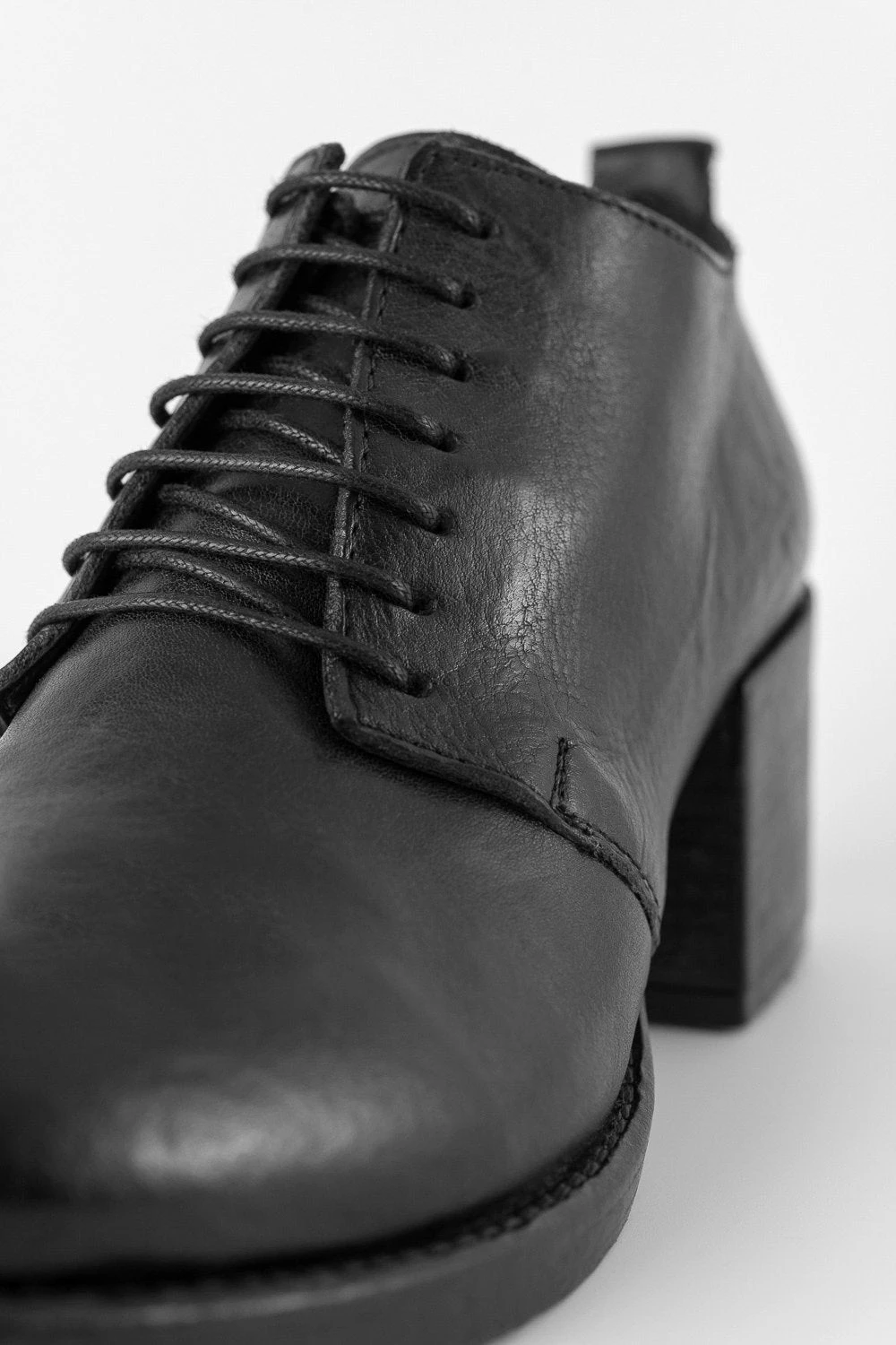 BERKELEY Charcoal-black Mid Heel Shoes. 3 BERKELEY Charcoal-black Mid Heel Shoes. - Image 3